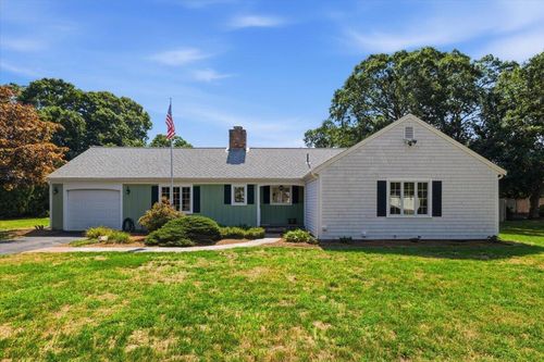 11 Kit Carson Way, Yarmouth Port, MA, 02675-1229 | Card Image