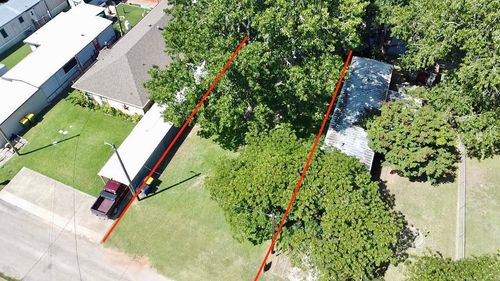 3410 Tahitian Ct, Granbury, TX, 76048-6120 | Card Image