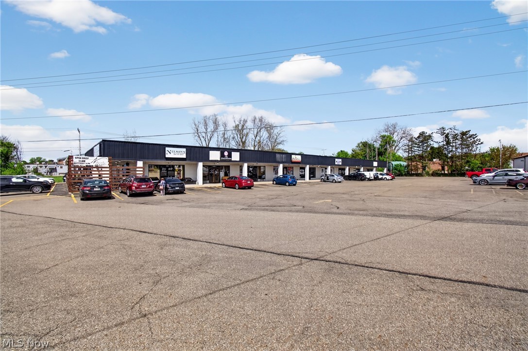 3110 Whipple Ave Nw, Canton, OH 44718