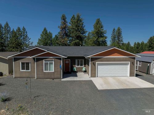 801 Washington St, Deary, ID, 83823-0179 | Card Image