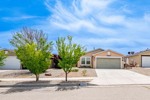 3742 Cattle Dr Ne, Rio Rancho, NM, 87144-6355 | Card Image