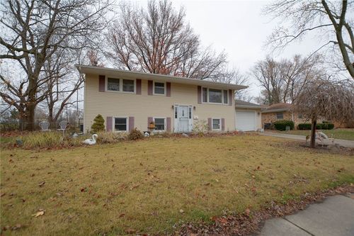 542 W Buckingham Drive, Decatur, IL, 62526 | Card Image