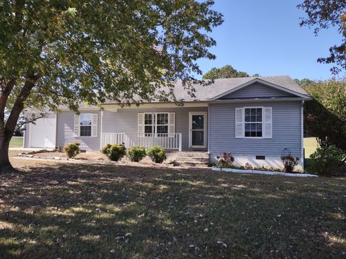 137 Hunt Hollow Dr, Estill Springs, TN, 37330-3509 | Card Image