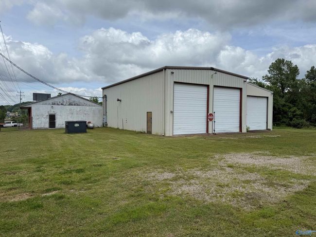 24489 Main St, Home with 0 bedrooms, 1 bathrooms and null parking in Ardmore TN | Image 5