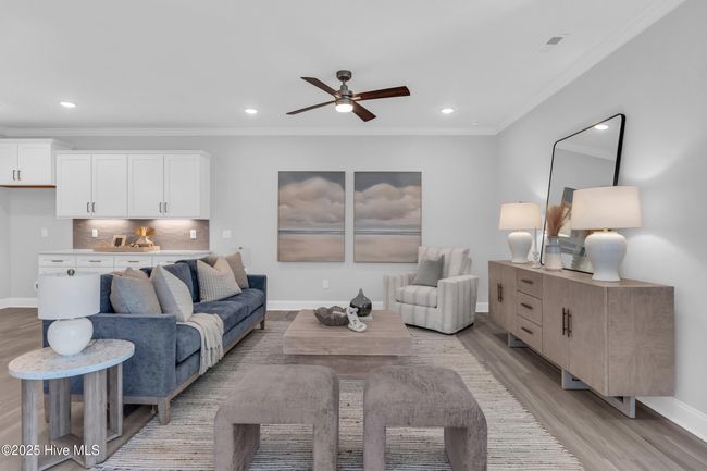Similar Home | Image 4