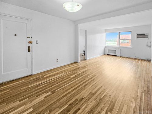 apt-3c-138 Jewel Ave, Flushing, NY, 11367-1905 | Card Image