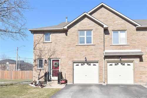 36-2774 King St E, Hamilton, ON, L8G1J4 | Card Image