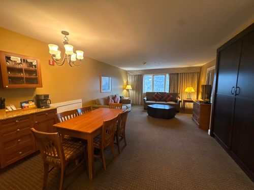224 Qtr. 2, 89 Grand Summit Way, Dover, VT, 05356 | Card Image