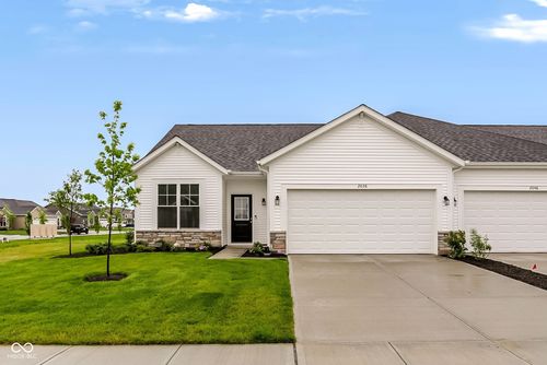 2038 Frost Line Ln, Greenfield, IN, 46140-6109 | Card Image