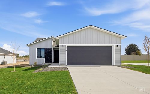 215 W 17th Ave, Jerome, ID, 83338-1002 | Card Image