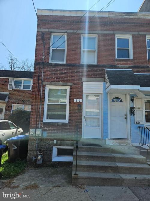 812 Kohn St, NORRISTOWN, PA, 19401-3742 | Card Image