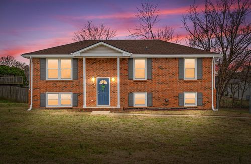 374 Manorstone Ln, Clarksville, TN, 37042-5163 | Card Image