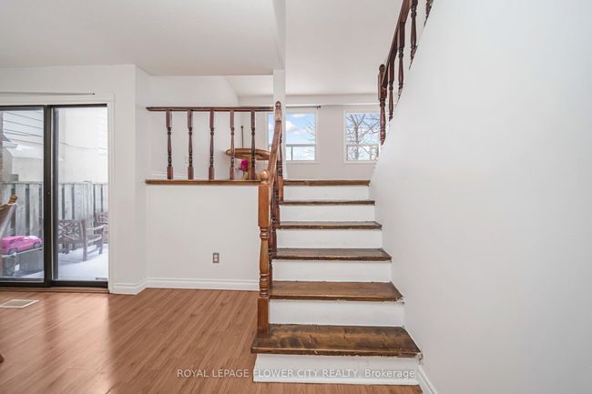 433 Hansen Rd N, House other with 4 bedrooms, 3 bathrooms and 2 parking in Brampton ON | Image 14