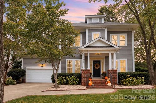 16101 Kelly Park Cir, Huntersville, NC, 28078-2722 | Card Image