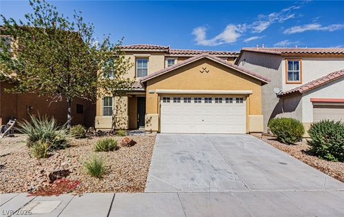 3308 Barada Heights Ave, North Las Vegas, NV, 89081-6532 | Card Image