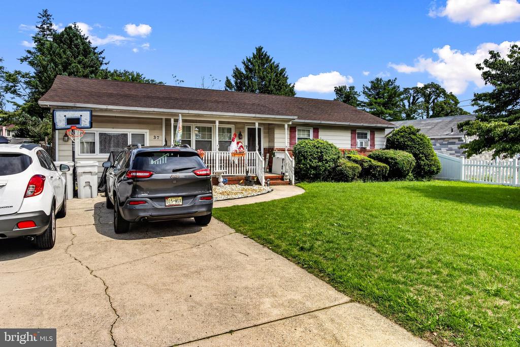 Residential in VINELAND 2