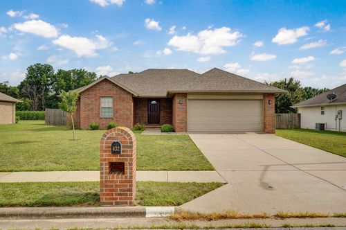 432 E Whitethorn Dr, Republic, MO, 65738-4103 | Card Image