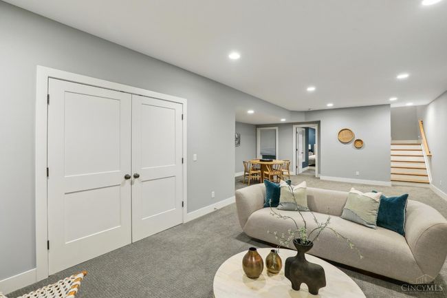 1409 Race St, House other with 4 bedrooms, 5 bathrooms and null parking in Cincinnati OH | Image 38