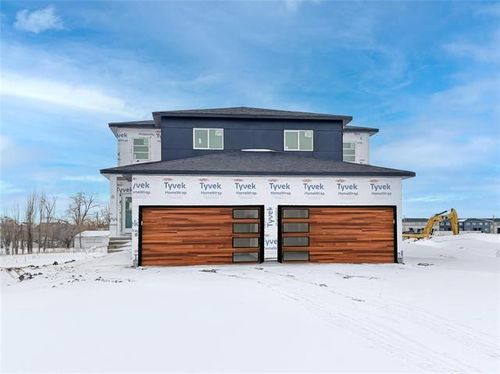 293 Numeracy Lane, Winnipeg, MB, R2P2S8 | Card Image