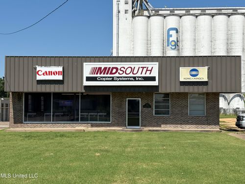 709 Highway 82 E, Greenwood, MS, 38930 | Card Image