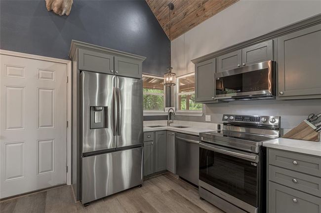 4785 Us Highway 287 S, Home with 4 bedrooms, 2 bathrooms and 3 parking in Crockett TX | Image 32
