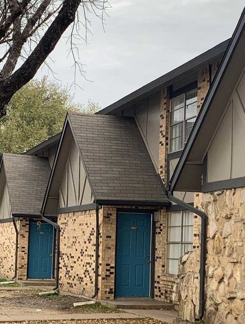 23-1355 N Jim Miller Road, Dallas, TX, 75217 | Card Image