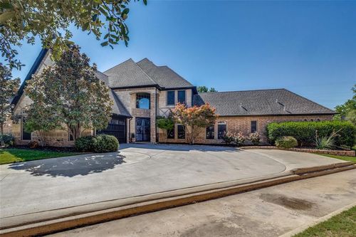 1616 Thousand Oak Drive, Decatur, TX, 76234 | Card Image