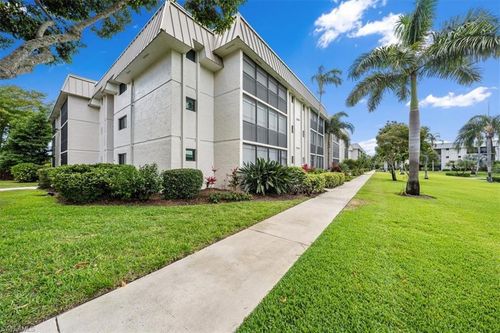 d30-788 Park Shore Dr, NAPLES, FL, 34103-3754 | Card Image