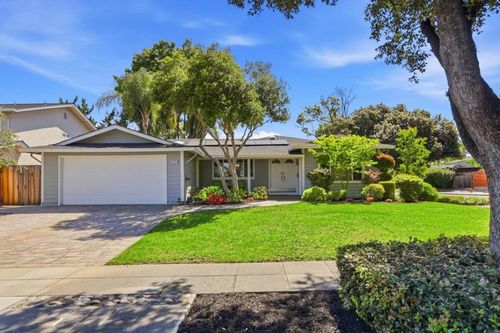 6670 Mount Holly Dr, San Jose, CA, 95120-1933 | Card Image