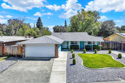 348 Adobe Drive, Vacaville, CA, 95687 | Card Image