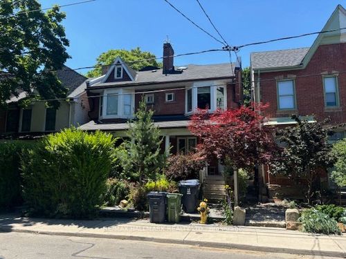 main-176 Lippincott St, Toronto, ON, M5S2P1 | Card Image