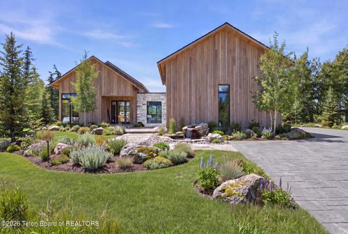 14 Winger Cir, Victor, ID, 83455-5553 | Card Image