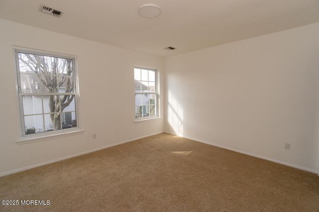 J63 - 60 County Rd, Condo with 2 bedrooms, 3 bathrooms and null parking in Cliffwood NJ | Image 8