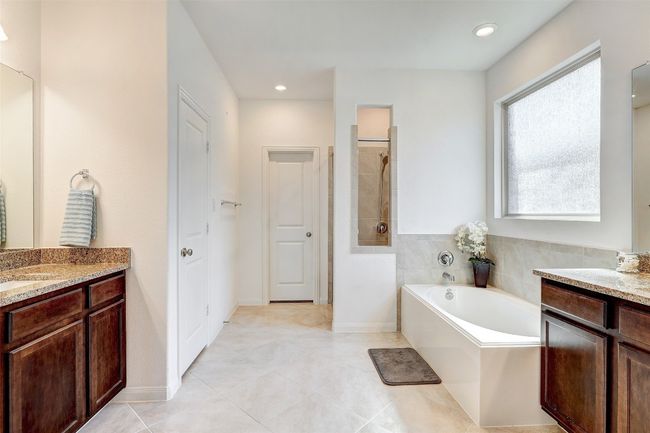 separate shower and bath combo | Image 31