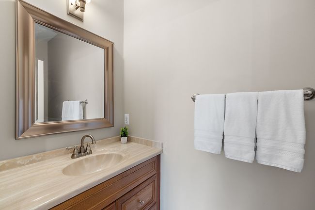 1/2 Bath | Image 67