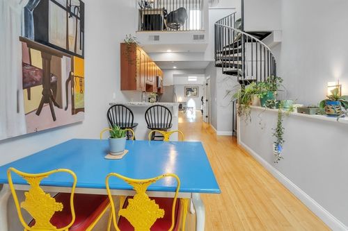 c203-28 Broad St, Marlborough, MA, 01752-1512 | Card Image