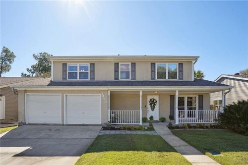 1425 Drake Ln, Gretna, LA, 70056-7784 | Card Image