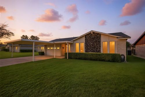 1801 Homestead Pl, Garland, TX, 75044-7656 | Card Image