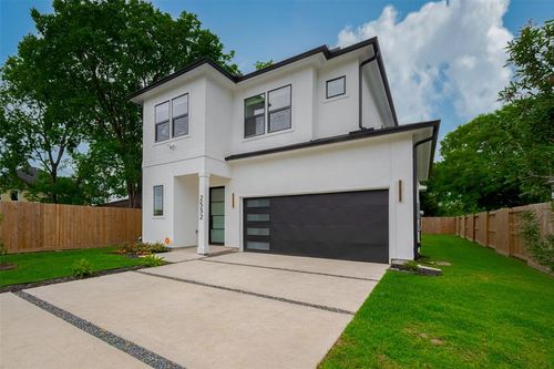 2532 Wall St, Houston, TX, 77088-7039 | Card Image