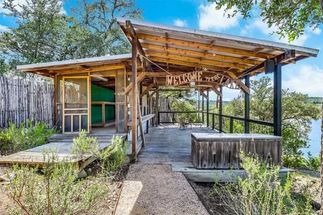 19745 Lakehurst Loop, House other with 2 bedrooms, 2 bathrooms and null parking in Spicewood TX | Image 28