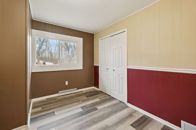9014 Grove Dr, House other with 4 bedrooms, 2 bathrooms and null parking in Whitmore Lake MI | Image 6