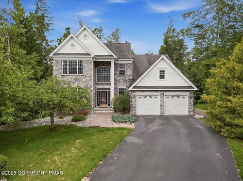 539 Tournament Ct, East Stroudsburg, PA, 18302-6729 | Card Image