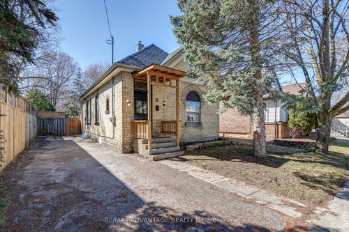 11 Josephine St, London, ON, N5Z3N7 | Card Image