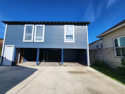 6915 Avenue L, Houston, TX, 77011-2637 | Card Image