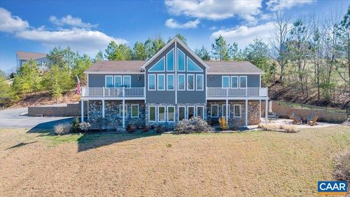 439 Gardner Farm Rd, Appomattox, VA, 24522-8061 | Card Image