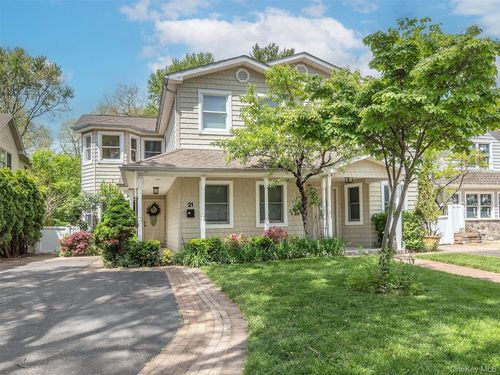 21 Marwood Rd N, Port Washington, NY, 11050-1419 | Card Image