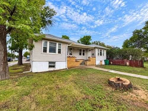 824 6th Ave S, Great Falls, MT, 59405-2117 | Card Image