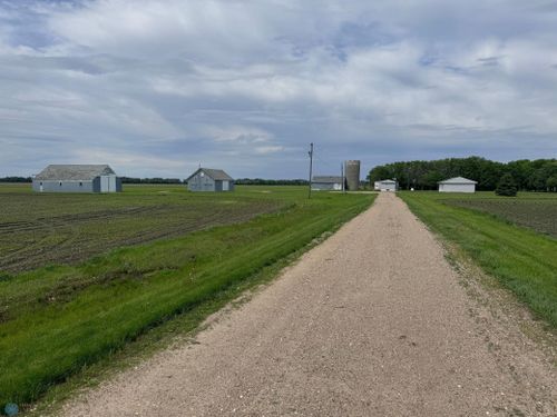 8445 161st Ave Se, Mantador, ND, 58058-9721 | Card Image