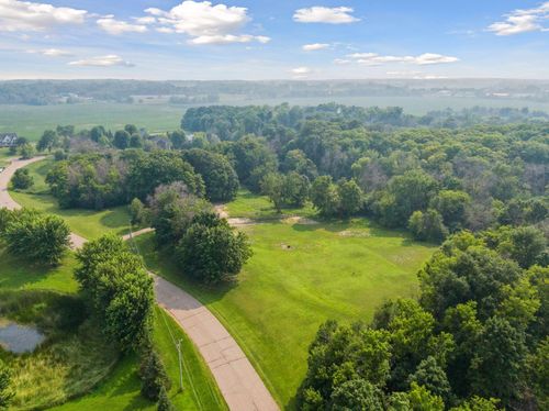 2211 Heritage Trl, Independence, MN, 55359-1100 | Card Image