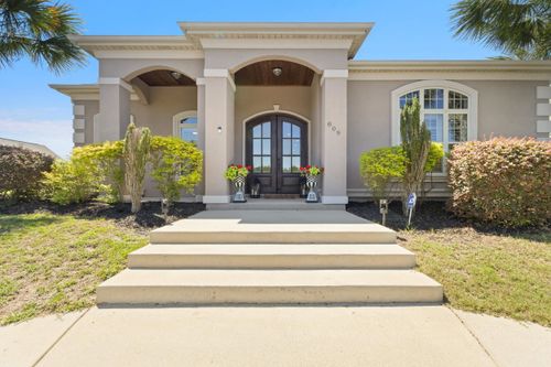 809 Bluffview Dr, Myrtle Beach, SC, 29579-5268 | Card Image